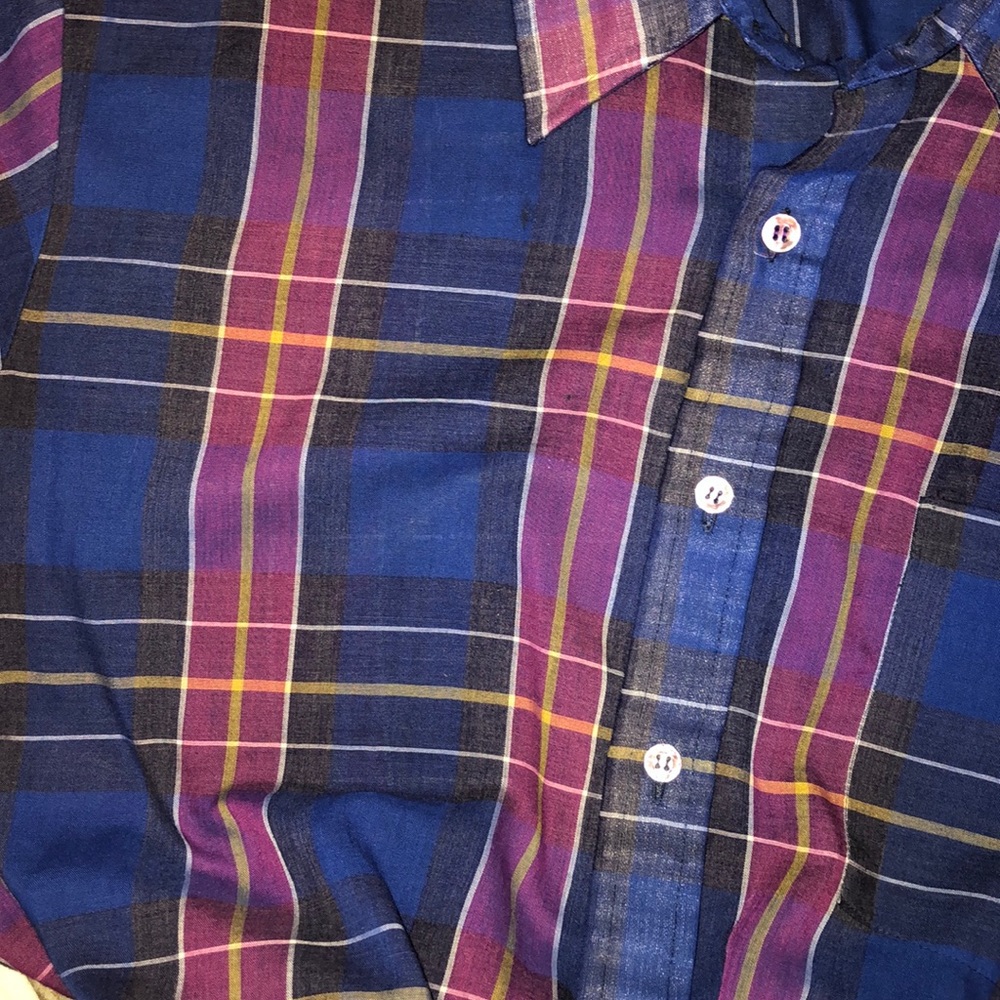 VINTAGE button up - Picture 3 of 5